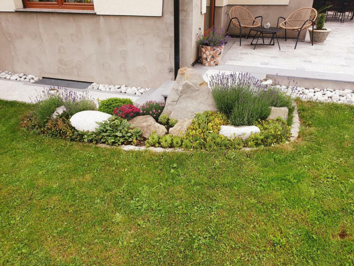 U Sabiny Lägenhet Bialka Tatrzanska Exteriör bild